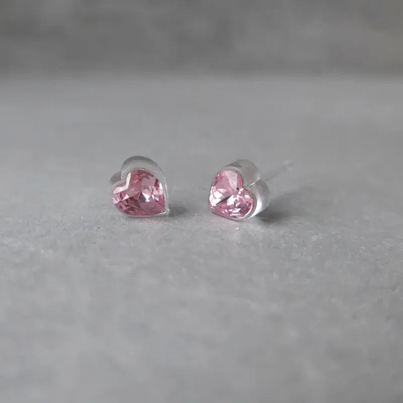 Øredobber i medisinsk plast Hjerte rosa 15-0121-24