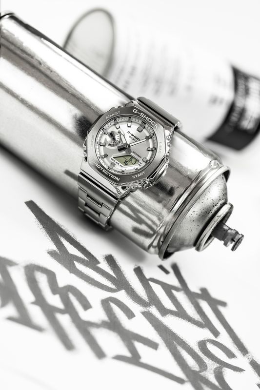 CASIO G-SHOCK GM-2110D-7AER