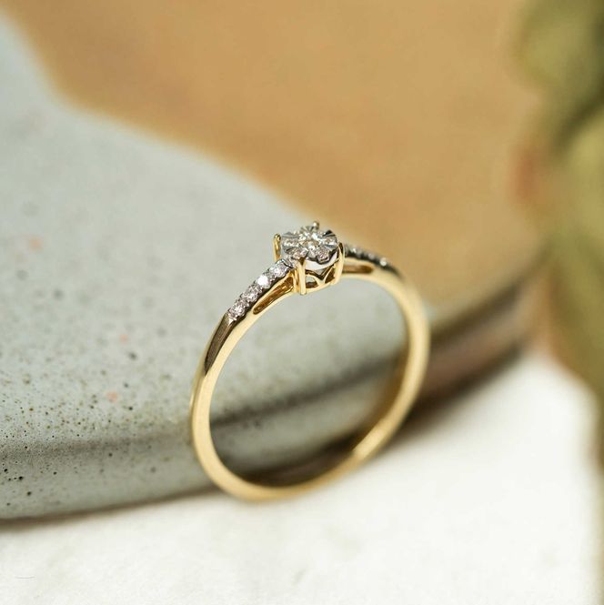 Hovedbilde Ring i gult gull med diamanter 0,12 ct WSI 59676.58