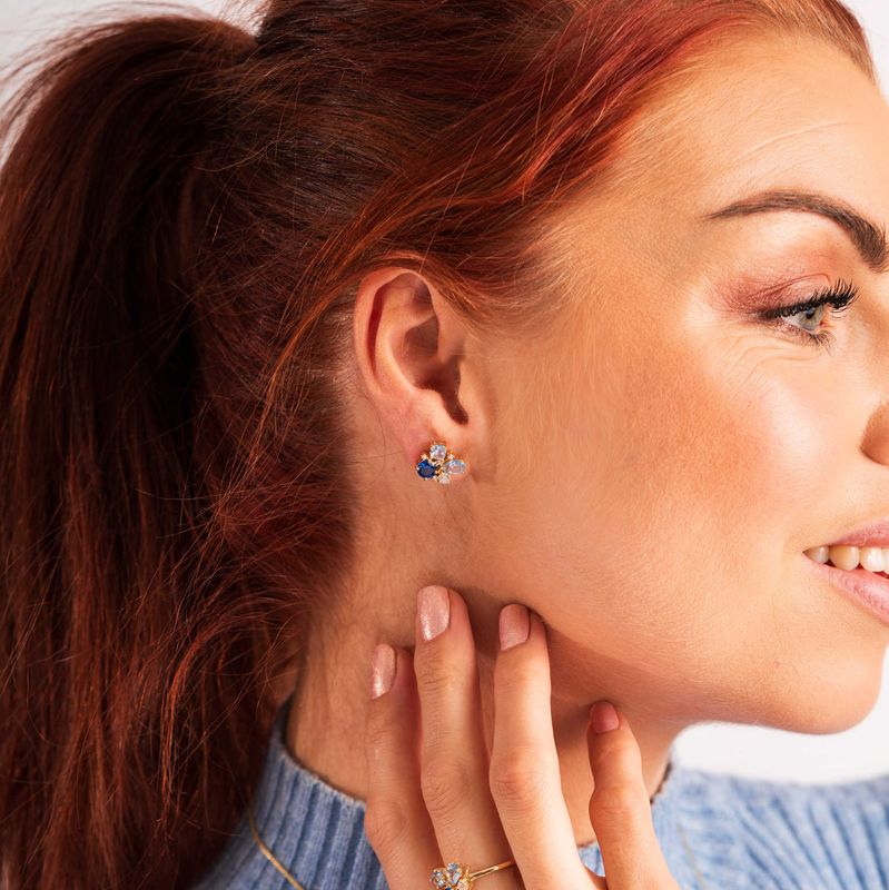 GLAM øredobber med blå toner 992205